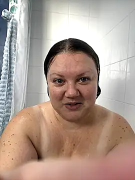 RealWoman84 online show from 11-17-25, 10:32