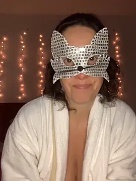 massagistahotbrunette online show from 02-10-26, 04:55