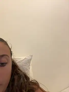 lounaaxangel online show from 11-17-25, 08:14