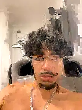 jayluvsu69 online show from 11-12-25, 01:11