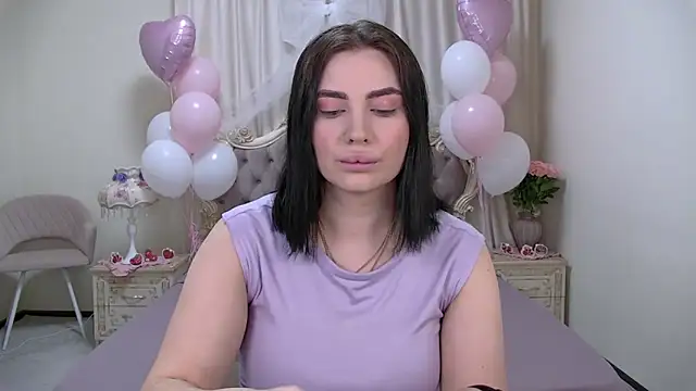 AdrianaTorres online show from 02-13-26, 05:03