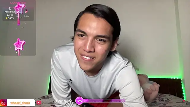 Snapshot of call_me_theo chatting on 11-13-25, 12:59 call me theo online show from 11-13-25, 12:59