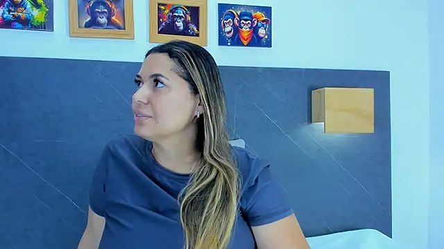 Andhrea Vale online show from 03-24-26, 12:21