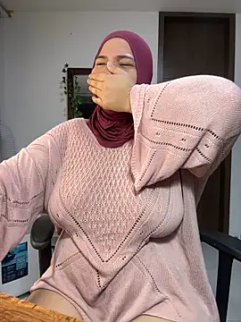 sweetmuslim01 online show from 09-17-25, 11:28