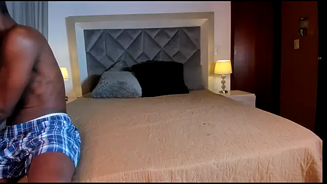 Snapshot of OurPerfectMix chatting on 11-08-25, 03:39 OurPerfectMix online show from 11-08-25, 03:39