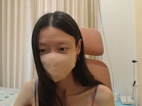 Lil-Cherries online show from 04-02-26, 02:42