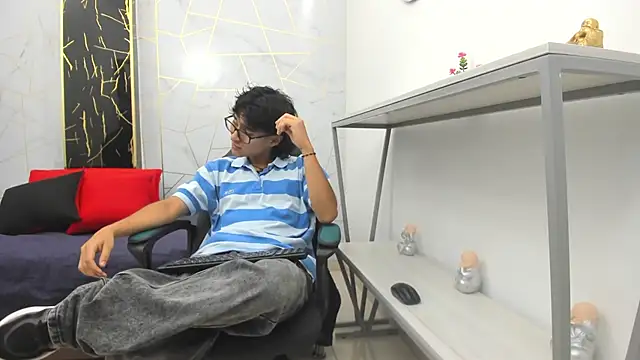 Zoro V online show from 11-09-25, 07:34