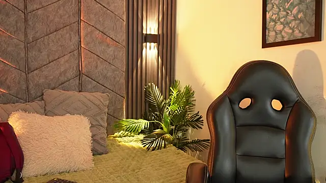 AuroraLanee  online show from 12-22-25, 07:33