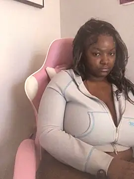 Fxncymuse online show from 02-16-26, 07:21