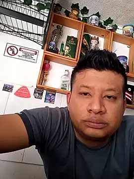 Snapshot of themorenofit08 chatting on 02-22-26, 05:44 themorenofit08 online show from 02-22-26, 05:44