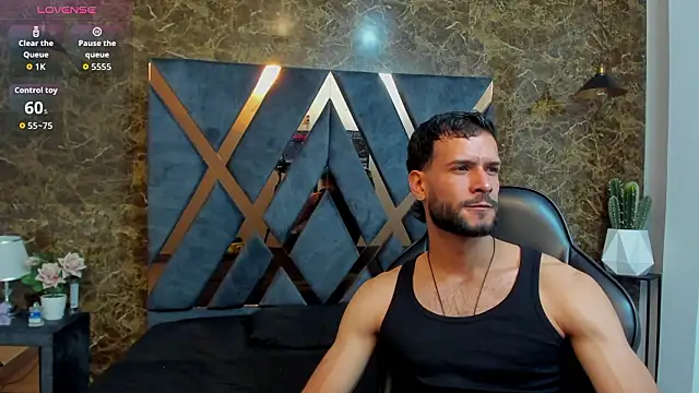 Snapshot of Jacob_Benelli chatting on 02-04-26, 11:31 Jacob Benelli online show from 02-04-26, 11:31