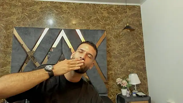 Snapshot of Jacob_Benelli chatting on 02-27-26, 11:38 Jacob Benelli online show from 02-27-26, 11:38