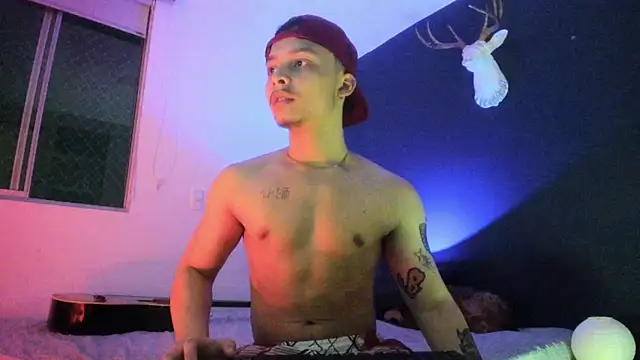 Snapshot of Zeus_Jeff chatting on 02-21-26, 03:07 Zeus Jeff online show from 02-21-26, 03:07