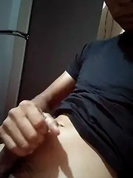 Jorge111235 online show from 11-11-25, 02:11