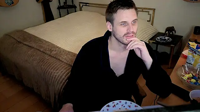 skatejocke online show from 02-17-26, 05:52