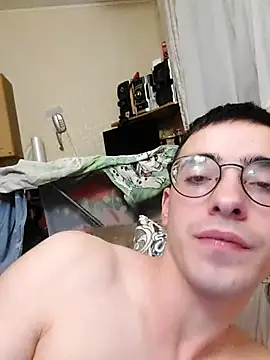 Snapshot of Bistrov19 chatting on 11-09-25, 10:08 Bistrov19 online show from 11-09-25, 10:08