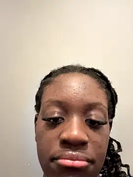 Snapshot of bry8661 chatting on 11-08-25, 02:23 bry8661 online show from 11-08-25, 02:23