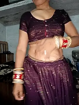 Snapshot of missindia1234 chatting on 07-12-26, 04:53 missindia1234 online show from 07-12-26, 04:53