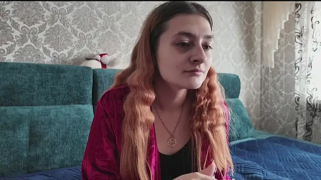 Snapshot of SweetLiaison chatting on 02-19-26, 10:33 SweetLiaison online show from 02-19-26, 10:33