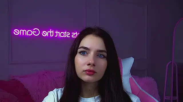 Snapshot of SelenaPonces chatting on 11-12-25, 12:16 SelenaPonces online show from 11-12-25, 12:16