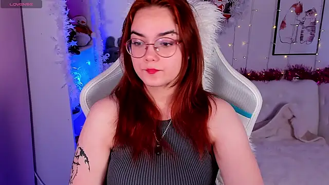 Lily  Evans online show from 01-08-26, 04:04