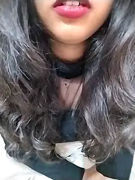 Snapshot of Sexy_Divya__ chatting on 12-05-25, 06:44 Sexy Divya online show from 12-05-25, 06:44