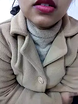 Snapshot of Sexy_Divya__ chatting on 01-07-26, 06:16 Sexy Divya online show from 01-07-26, 06:16