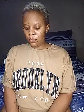 Snapshot of Emmylove-xr25 chatting on 02-01-26, 08:29 Emmylove-xr25 online show from 02-01-26, 08:29