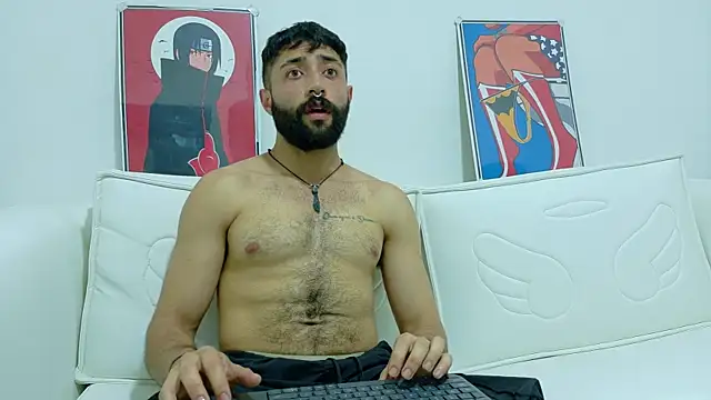 Snapshot of YEYO_VERS chatting on 11-12-25, 10:41 YEYO VERS online show from 11-12-25, 10:41