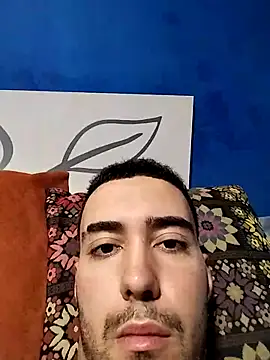 Snapshot of adrihgz chatting on 11-09-25, 09:29 adrihgz online show from 11-09-25, 09:29