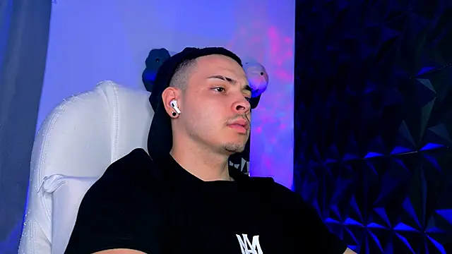 Maxwell Dupont online show from 02-10-26, 10:47