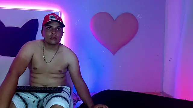 Insane couplee  online show from 11-08-25, 04:23