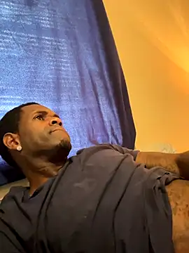 CrookedBeaut online show from 12-04-25, 06:16