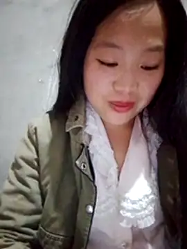 Snapshot of Yumiik2kk chatting on 11-27-25, 11:34 Yumiik2kk online show from 11-27-25, 11:34