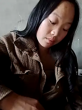 Snapshot of Yumiik2kk chatting on 12-01-25, 07:13 Yumiik2kk online show from 12-01-25, 07:13