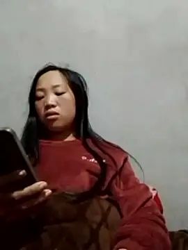 Snapshot of Yumiik2kk chatting on 12-01-25, 08:58 Yumiik2kk online show from 12-01-25, 08:58