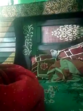 Snapshot of aaruna_hot83 chatting on 01-13-26, 08:41 aaruna hot83 online show from 01-13-26, 08:41