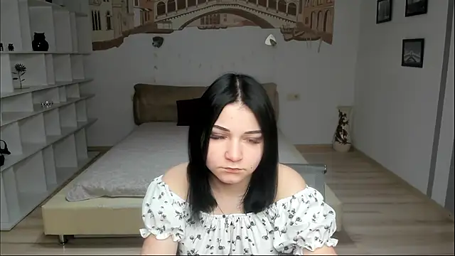 Snapshot of DianaOlsens chatting on 11-25-25, 06:46 DianaOlsens online show from 11-25-25, 06:46