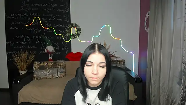 Snapshot of DianaOlsens chatting on 01-10-26, 06:37 DianaOlsens online show from 01-10-26, 06:37