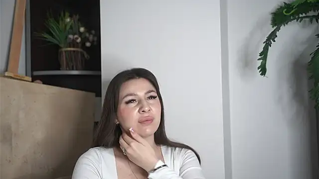 BrittanieBlunt online show from 11-09-25, 04:00