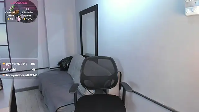 Noah dupont  online show from 12-14-25, 11:48