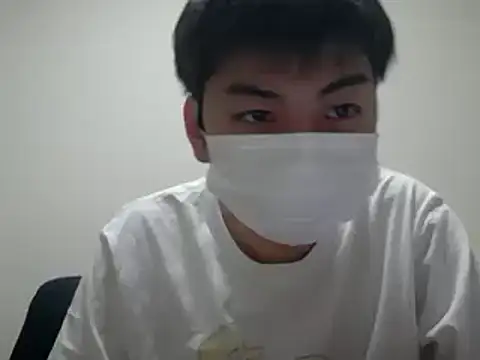 Snapshot of shunshun001006 chatting on 11-14-25, 11:20 shunshun001006 online show from 11-14-25, 11:20