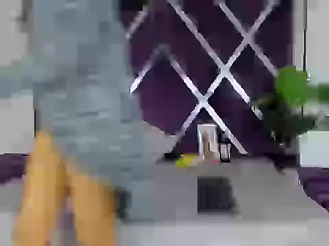 Snapshot of ninaasm chatting on 12-14-25, 12:54 ninaasm online show from 12-14-25, 12:54