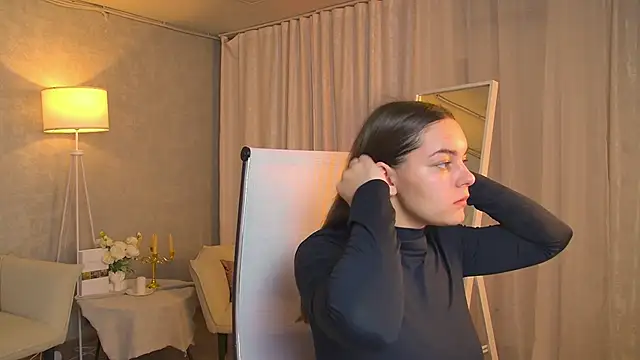 FrancescaCavaliere online show from 11-21-25, 09:30