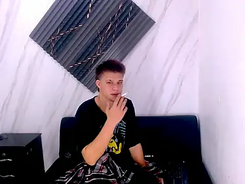 Liam York  online show from 02-14-26, 04:31