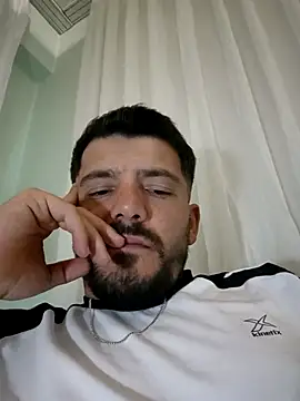 Snapshot of Cekiyorum__Gulumse chatting on 11-09-25, 06:17 Cekiyorum Gulumse online show from 11-09-25, 06:17