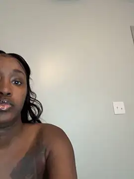 Snapshot of ToyaThick chatting on 02-08-26, 04:32 ToyaThick online show from 02-08-26, 04:32