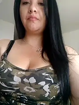 lady cristal online show from 11-10-25, 01:21