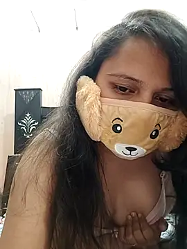 Kamna Hotty online show from 11-24-25, 05:34