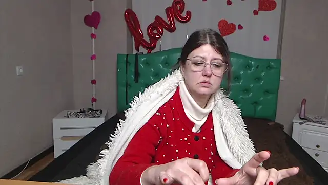 RoseHille online show from 02-10-26, 02:37